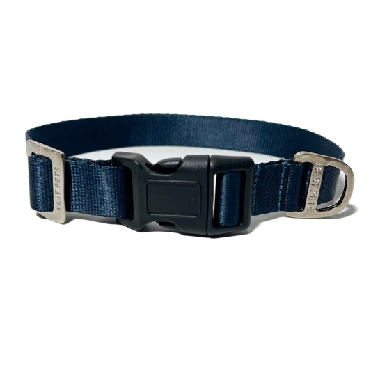 Collar premium azul petroleo